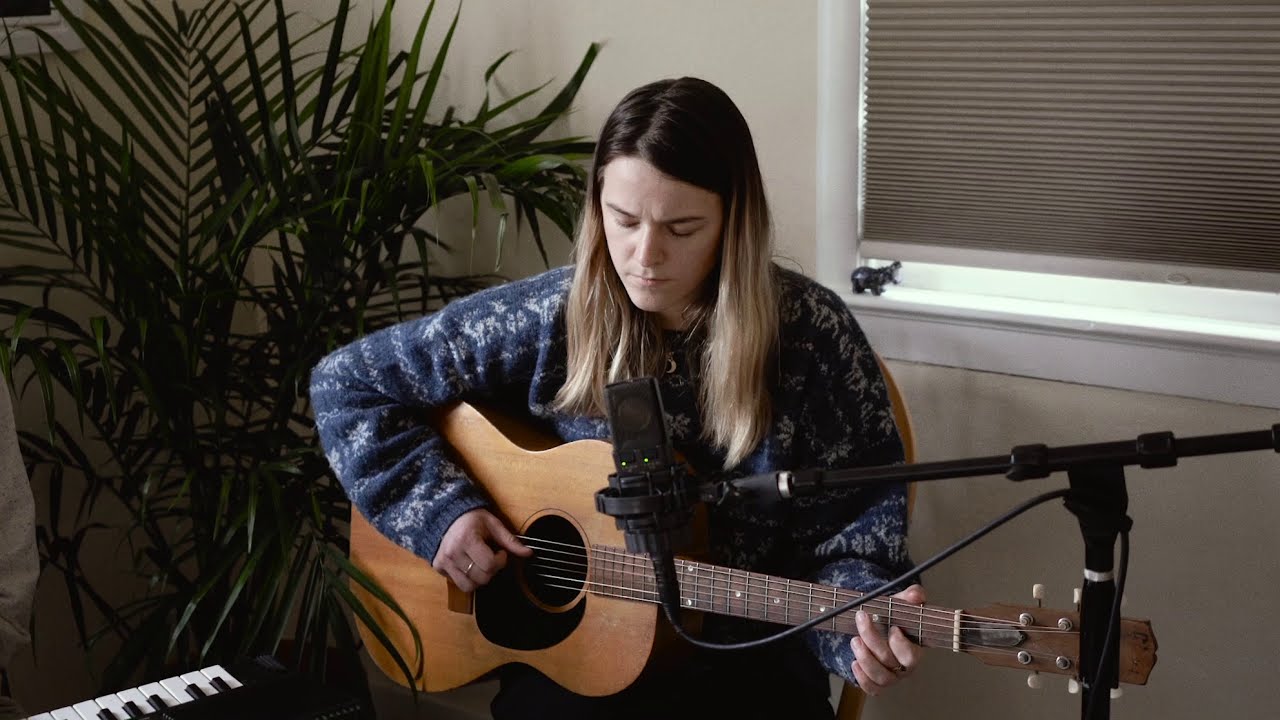 Hannah Stone - Wolf (Big Thief cover)