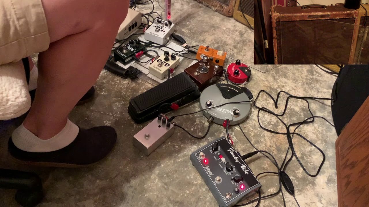 The 2019 Sabbadius Funky-Vibe and the Mr. White Pedal
