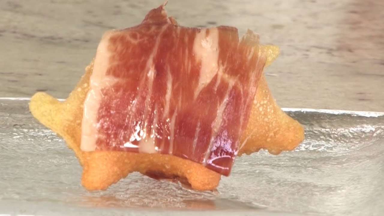 ¿Cómo hacer patatas con forma de cerdo? Con Pedro Subijana | Cinco Jotas