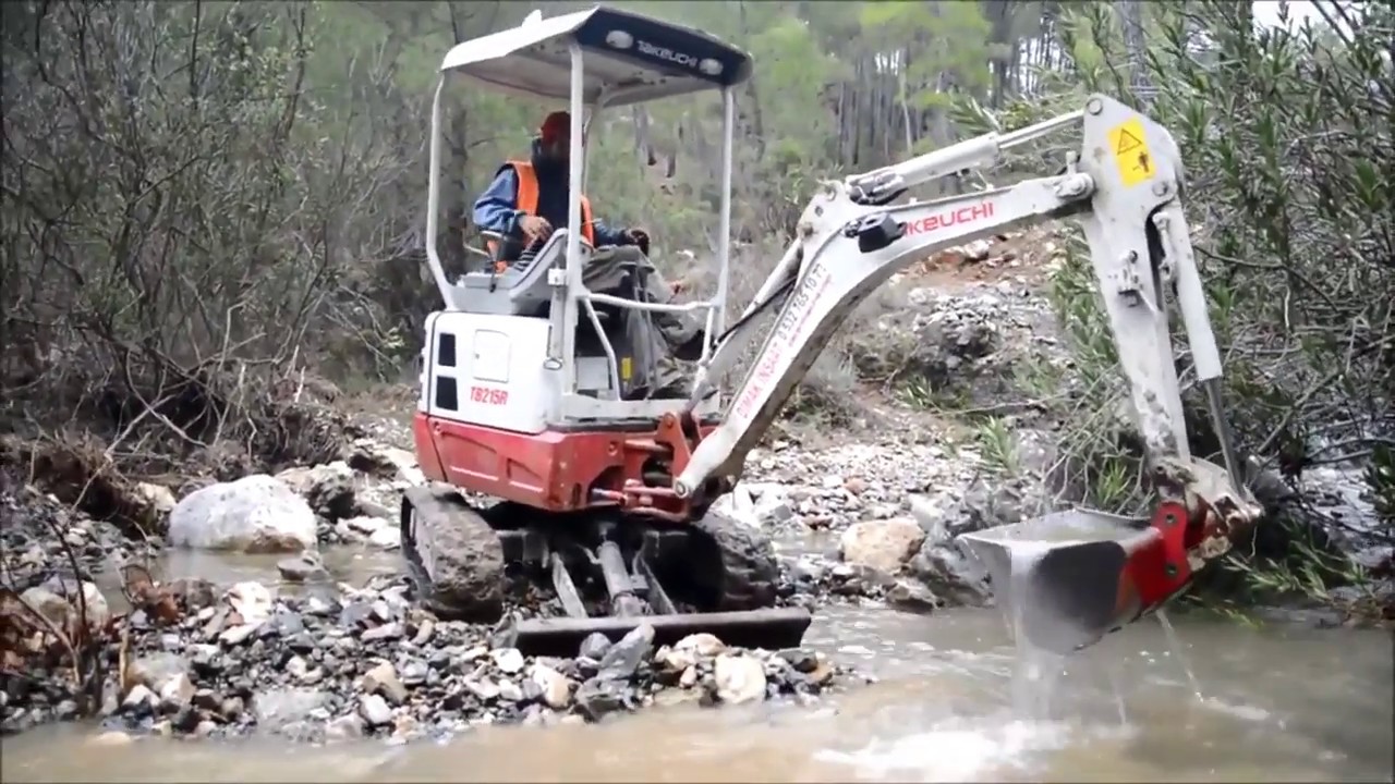 TAKEUCHI TB215R
