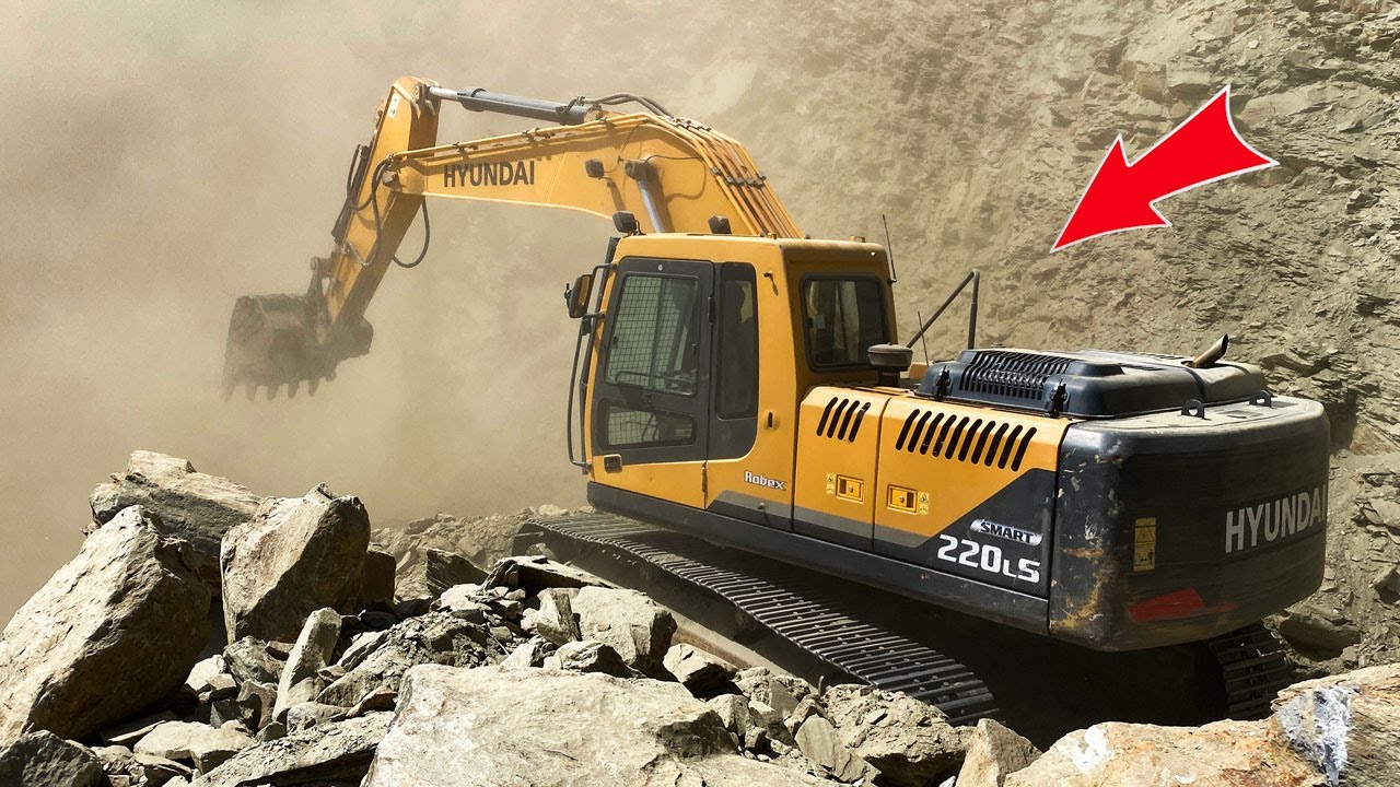 Can We Build a Road Here?! Excavator vs. Risky Mountain Challenge