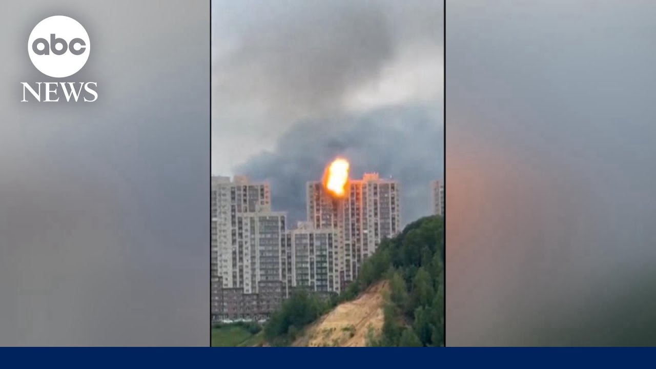 Украина нанесла удар по нефтеперерабатывающему заводу в Москве в ходе масштабной атаки дронов