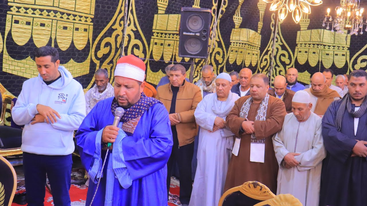 صلاة العشاء في عزاء المرحوم الحاج السيد حامد شلبى سيدي سالم كفر الشيخ 