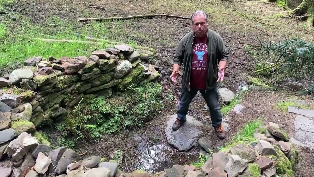 Take A Minute: Local Places - Pappert Well