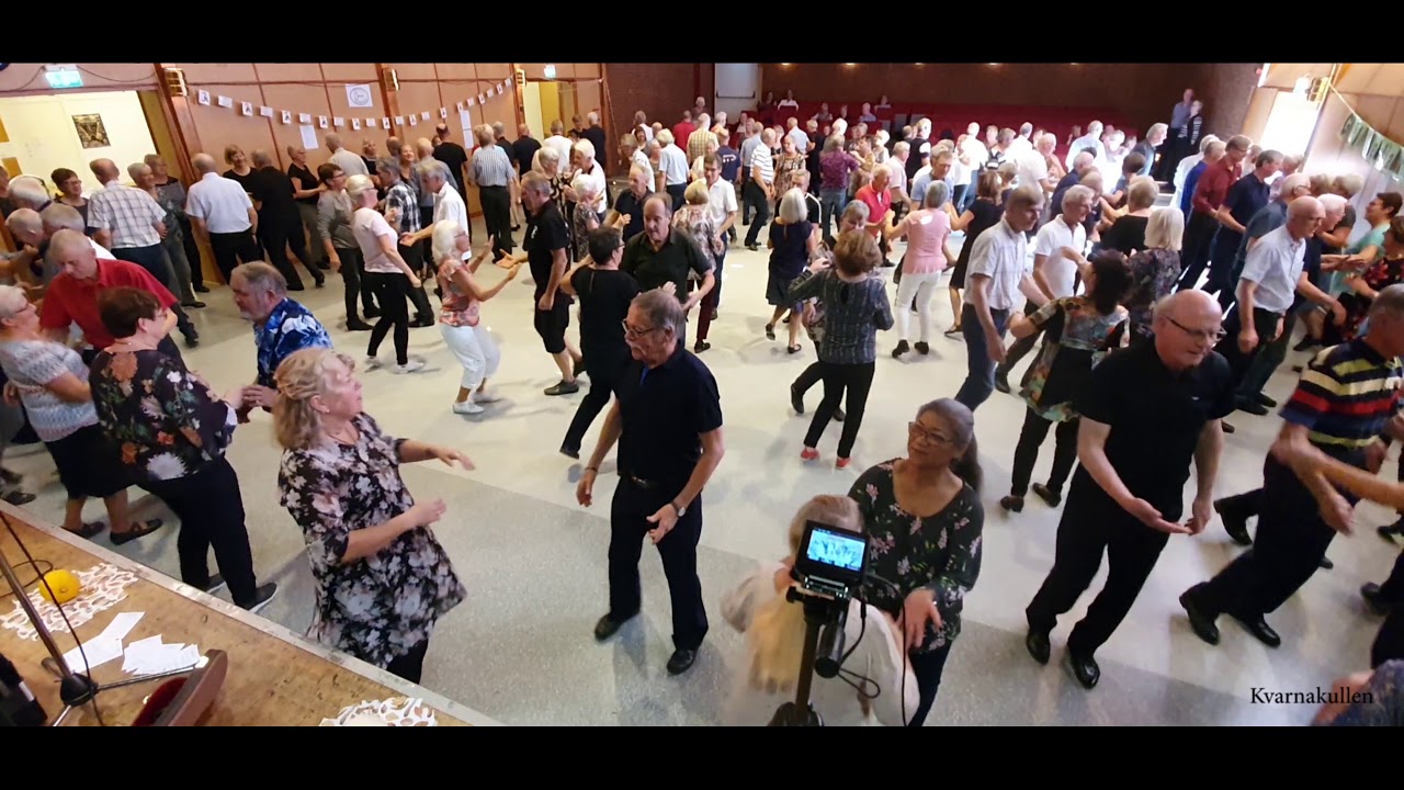 GillesdansfestivALEn 2019-10-05 med Eva & Roy