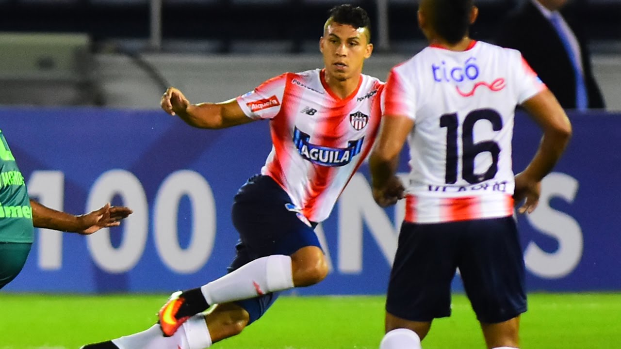 La anécdotas del defensor Alexis Pérez con el Chapecoense