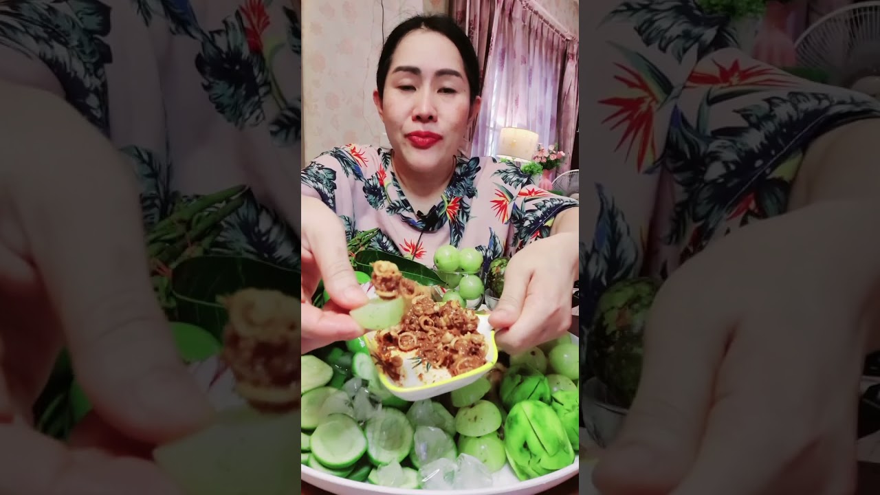 กินเมี่ยงตะไคร้ปลาร้าบอง