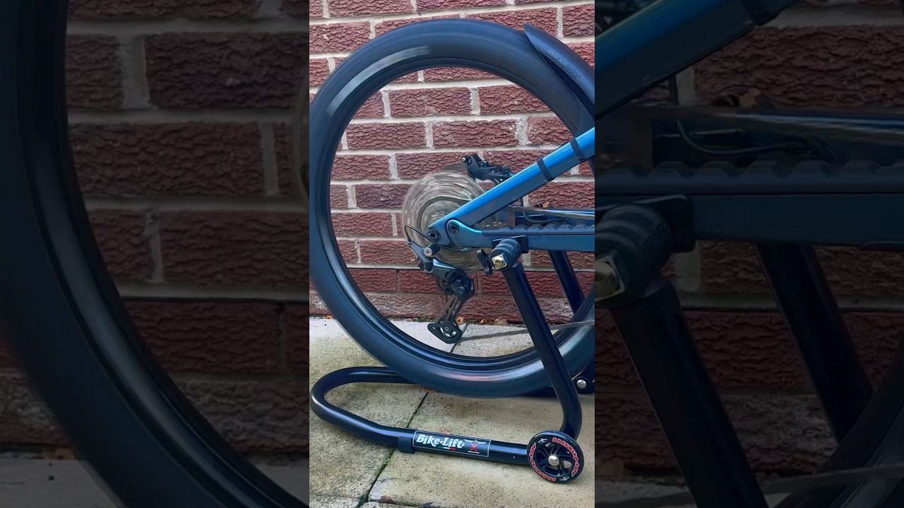 Is this the best rear bike stand for E-Bikes? Bike-Lift #bicycle #mtb #cycling #ebike #riding 🚲
