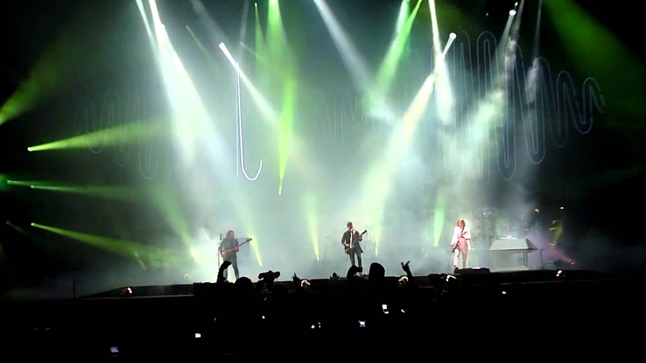 Arctic Monkeys - R U Mine? [Live at Finsbury Park, London - 23-05-2014]