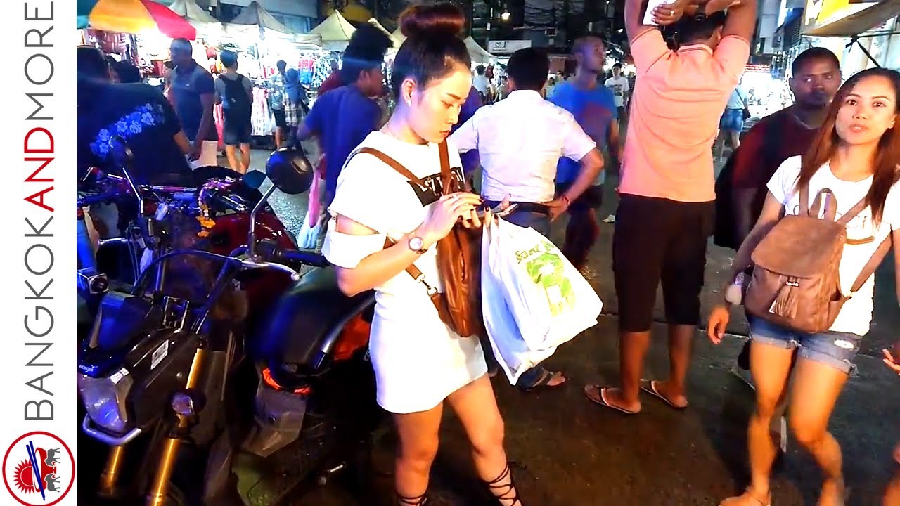 Pratunam Night Market Bangkok 2018