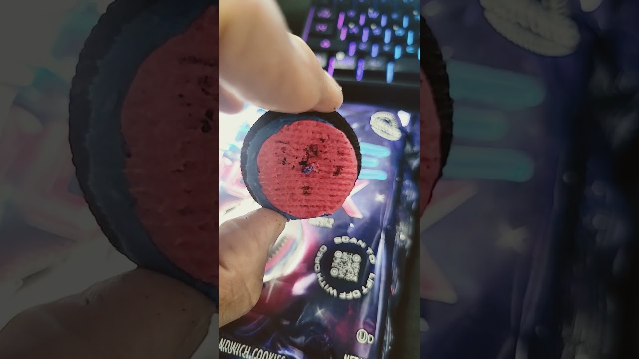 Mind-Blowing Oreo Space Dunk with Popping Candy! | Walmart Finds! $4.58!