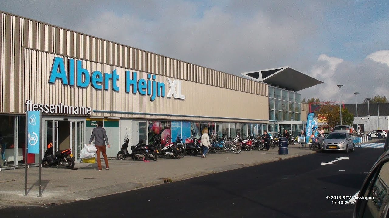 Vernieuwde Albert Heijn XL Vlissingen weer open