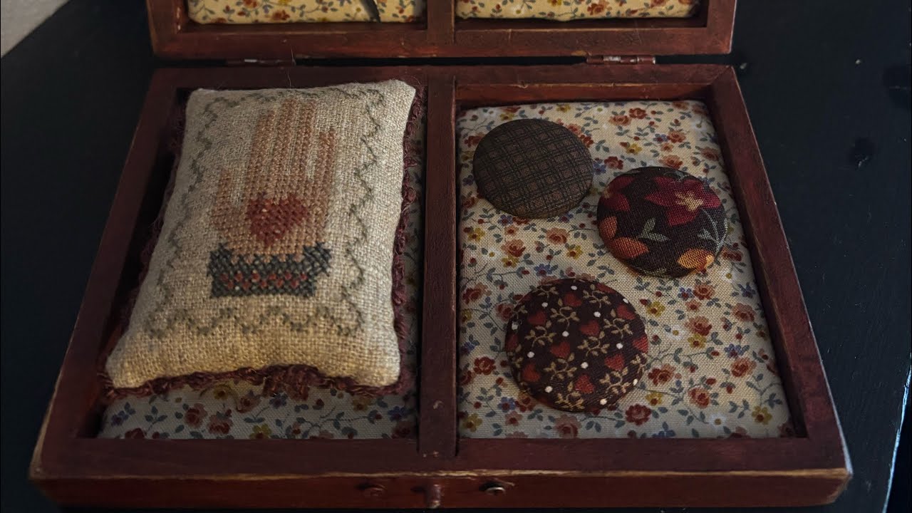FlossTube #30 - Card Boxes, Pin Keeps, and Osnaberg