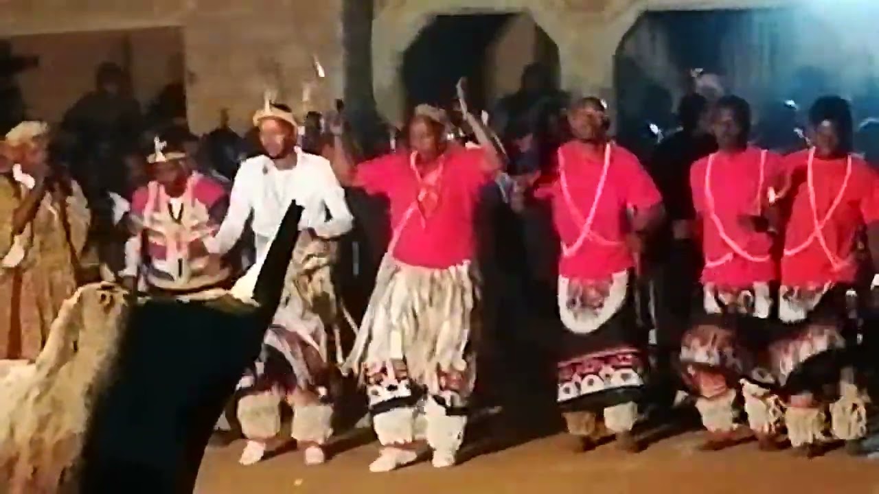 Segashwane batho ba bo lidimo le tsoga phulong