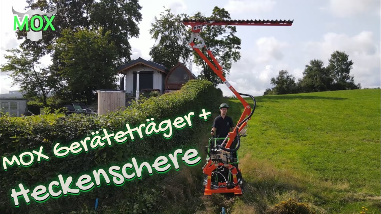 MOX mit hydraulischem Heckenschneider Rinieri BRM 150–200