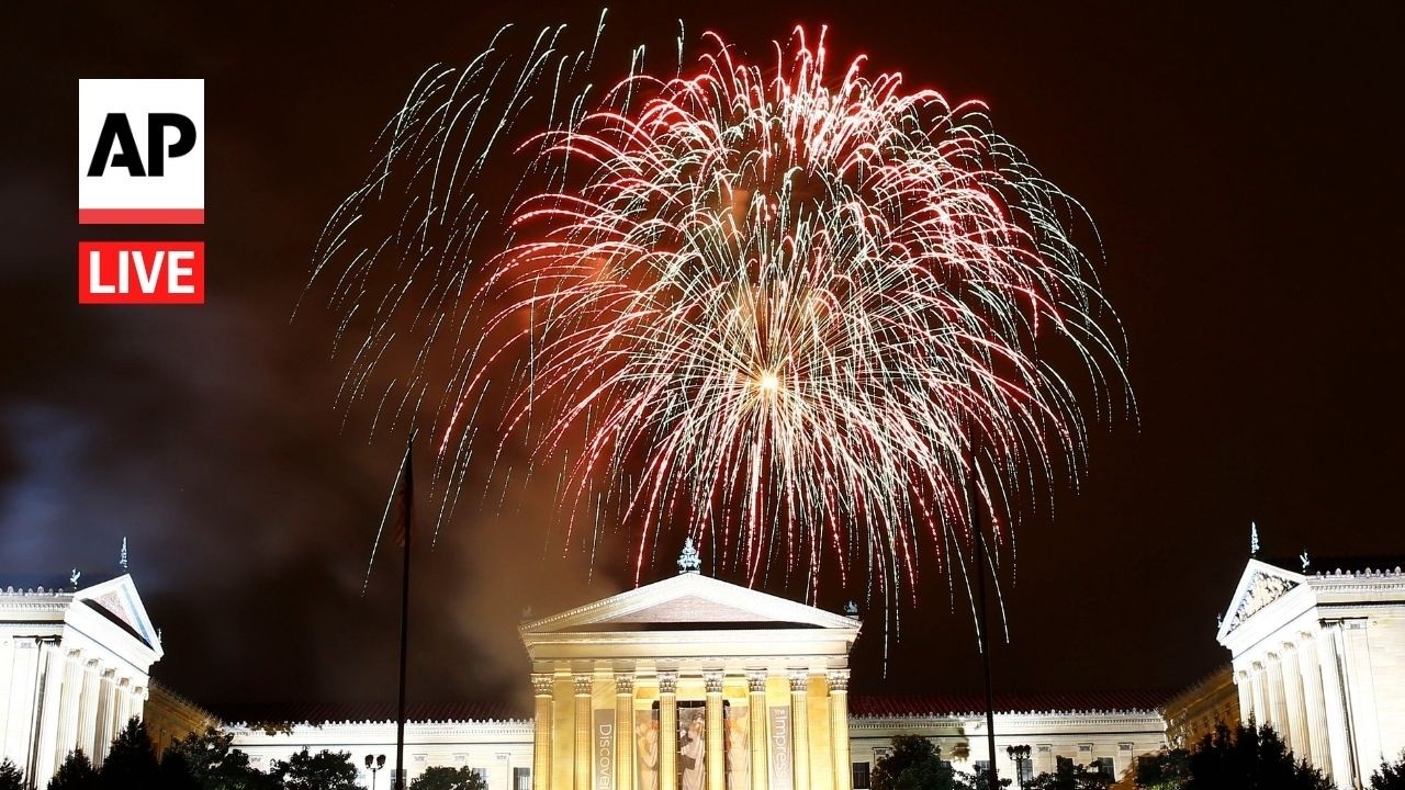 LIVE: July 4th fireworks show in Philadelphia
