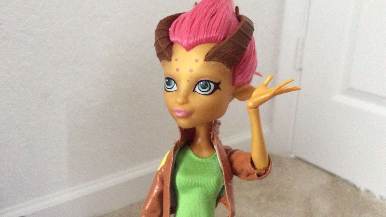 Fixing up dolls #4 (FAIL SPECIAL) | Monster High Gilda Goldstag!