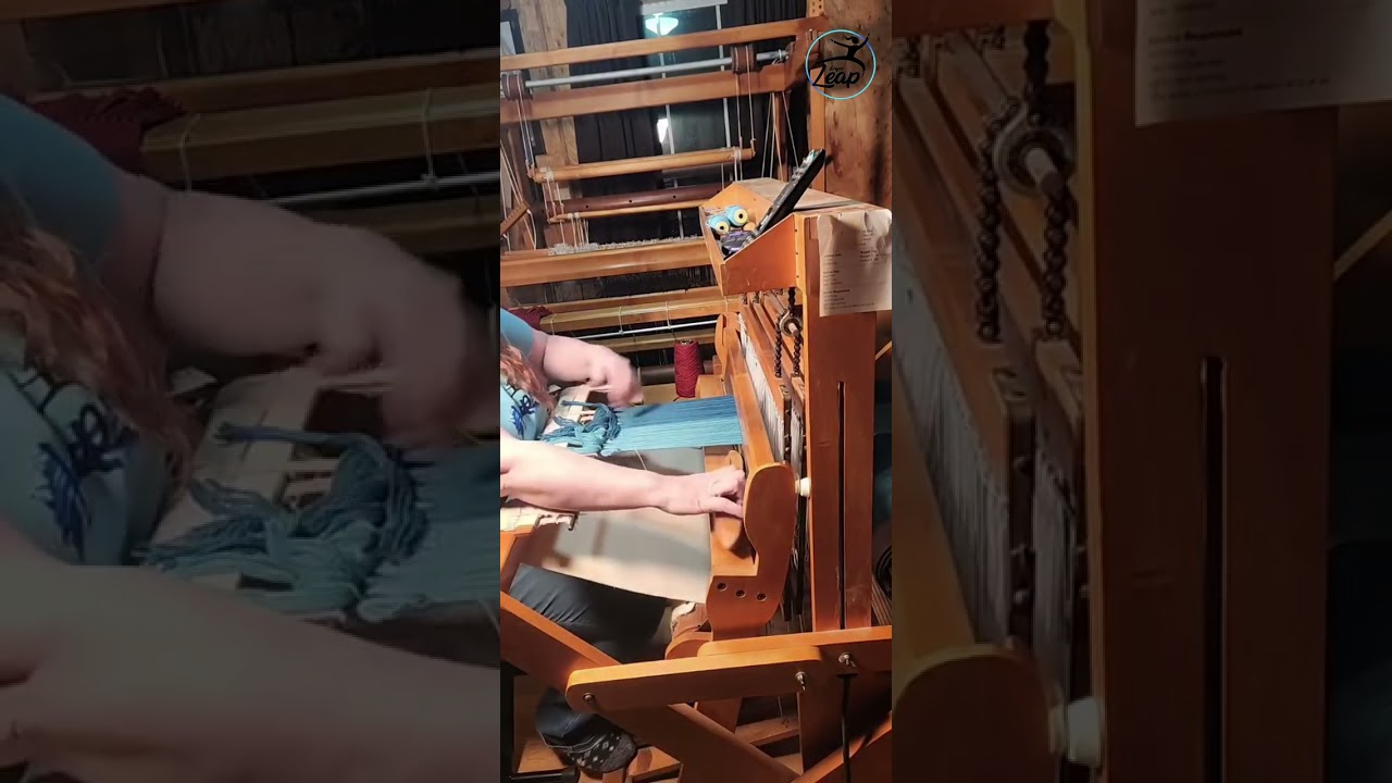 Dressing the loom to weave #drifasleap #processvideo #handwoven #weaving