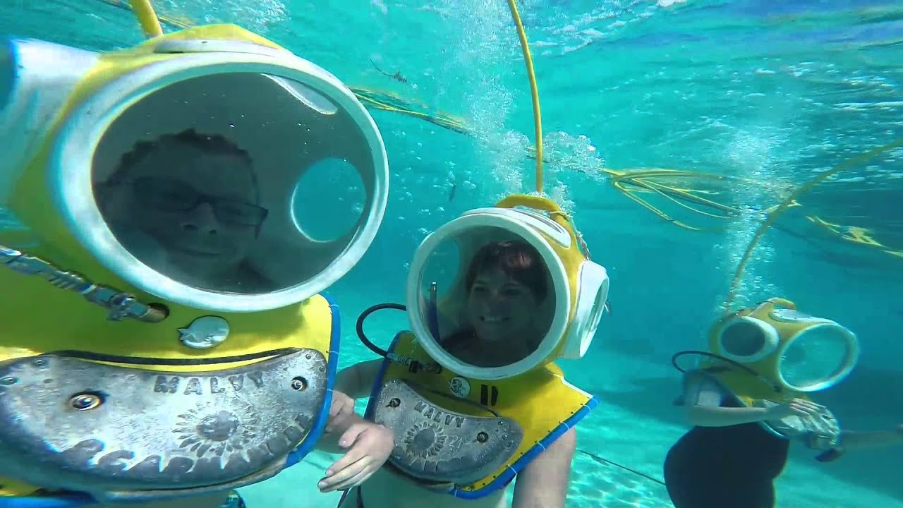 AQUABLUE MOOREA WALK UNDER THE SEA