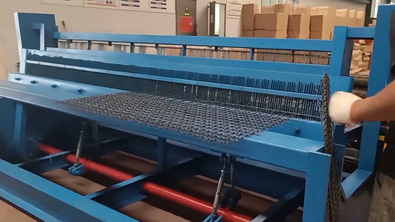 Crimped Wire Mesh Vibrating Sieve Quarry Screen Mesh Machine
