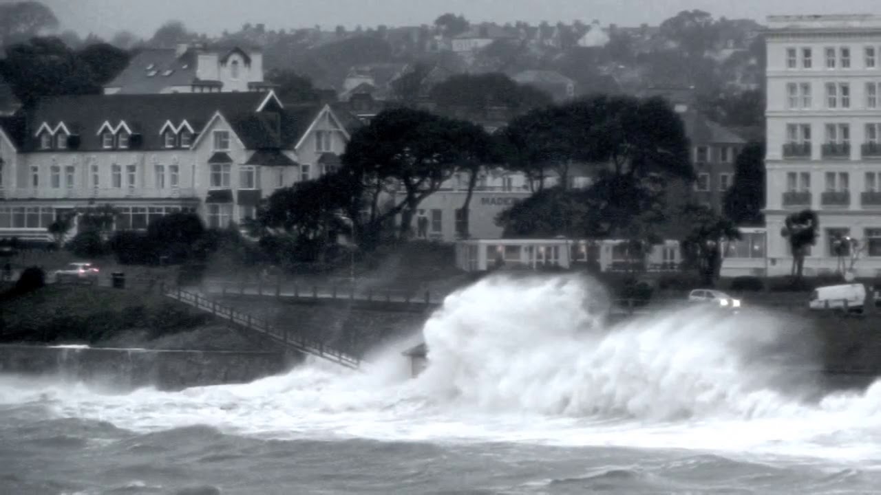 Valentine´s Day Storm 2014 in Falmouth, Cornwall, UK