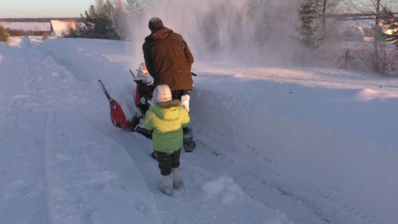 Отзыв на снегоуборщик HUSQVARNA ST 327