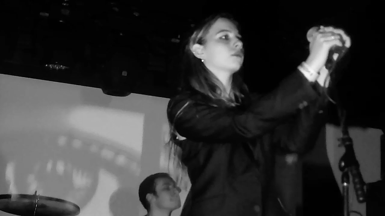 1 - Stella Rose - Mercury Lounge, New York, 11.16.21