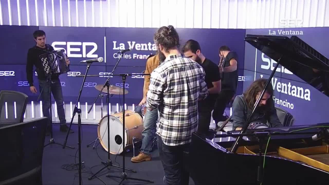 Colectivo Nostalgia - La M.O.D.A.en acústico en 'La Ventana' [18-10-2019]