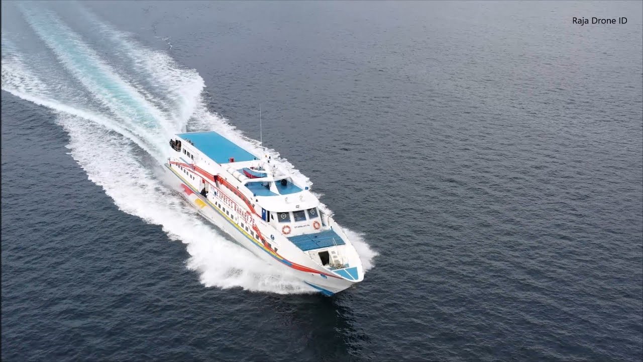 Kapal Cepat Raja Ampat - Sorong, KM Express Bahari 7E Drone View 2020