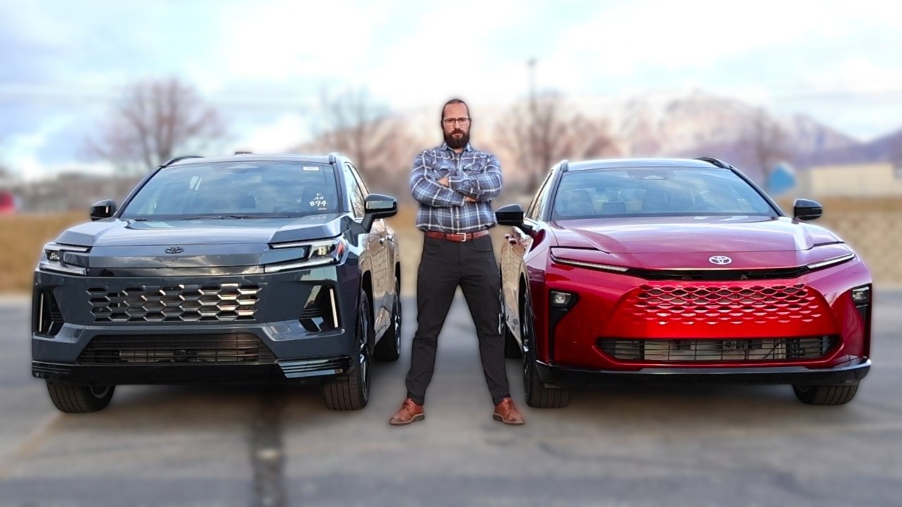 Даже близко не сходятся! //Toyota RAV4 2026 года против Toyota Crown Signia 2026 года//