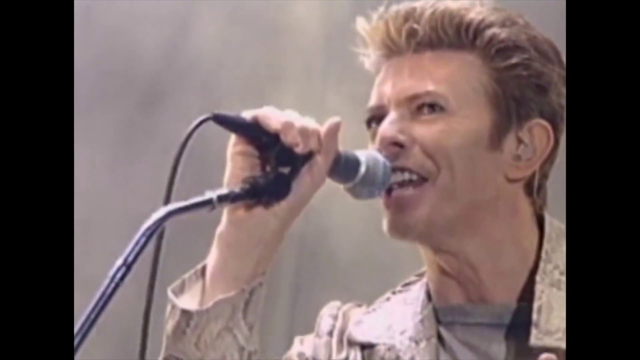 David Bowie & Nine Inch Nails: Dissonance, live 1995 (HQ)