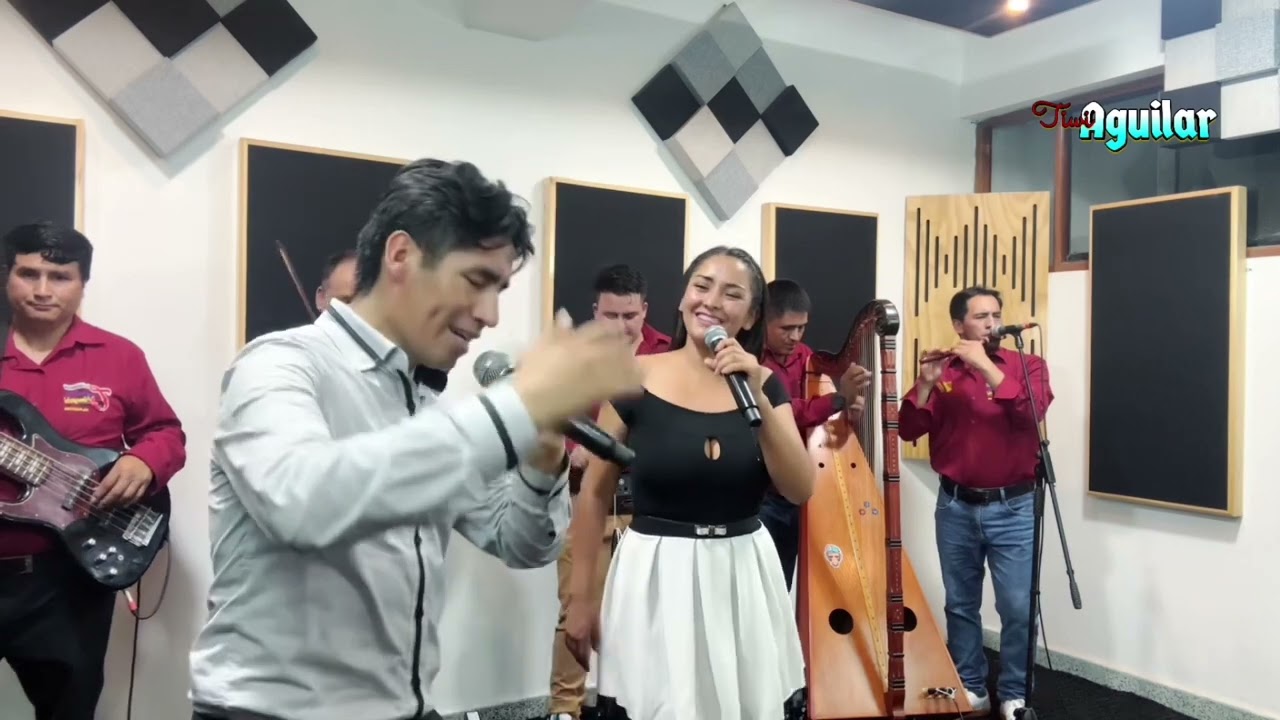 Miguel Salas, cantando música Pomabambina 🎧❤️