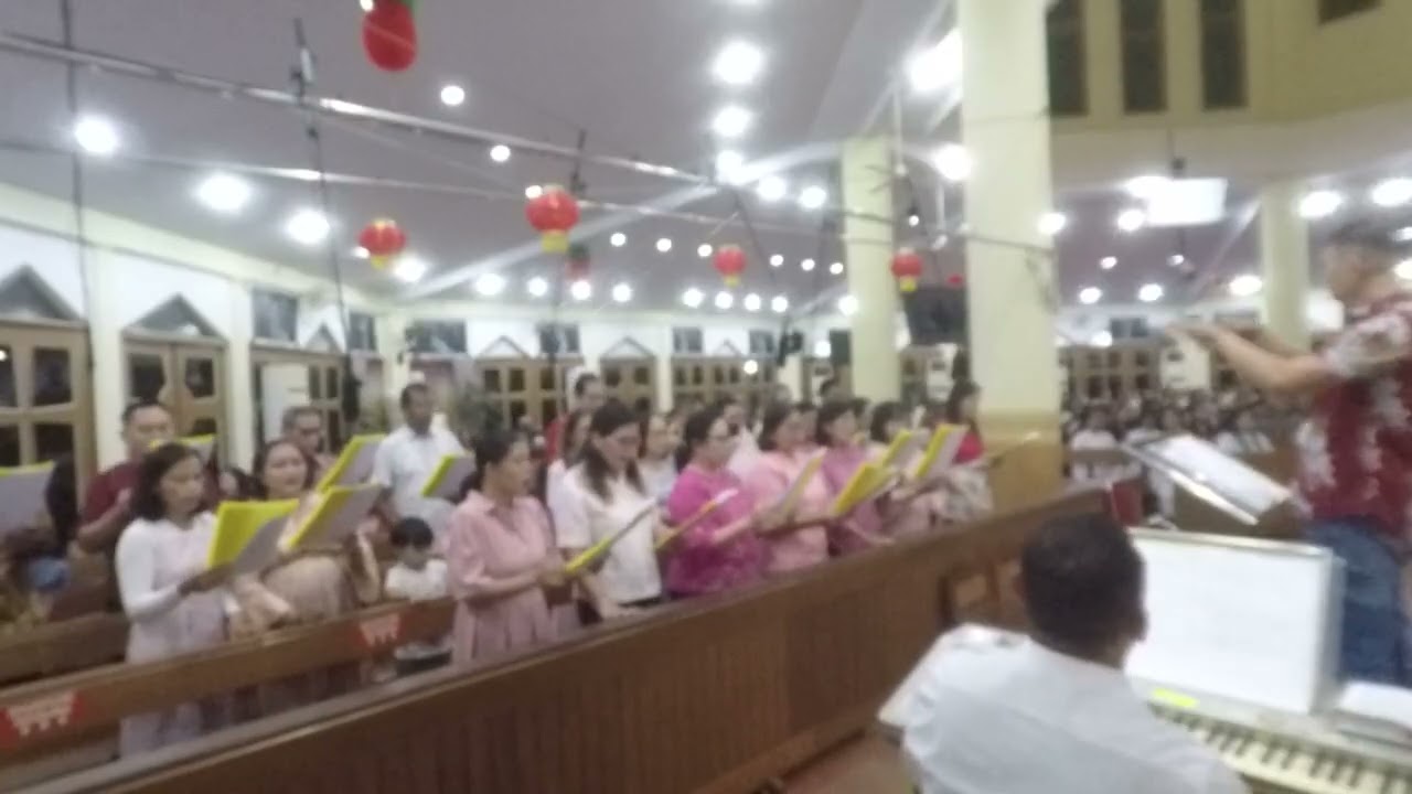 KAMI BAWA PERSEMBAHAN