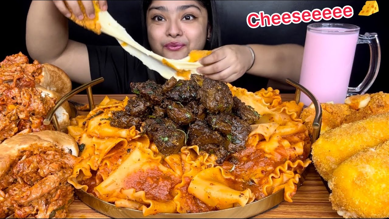 SPICY MUTTON SUKHA,CHEESY CHEETOS MOZZARELLA STICKS,RED SAUCE PASTA AND SPICY CHICKEN POCKETS|EATING