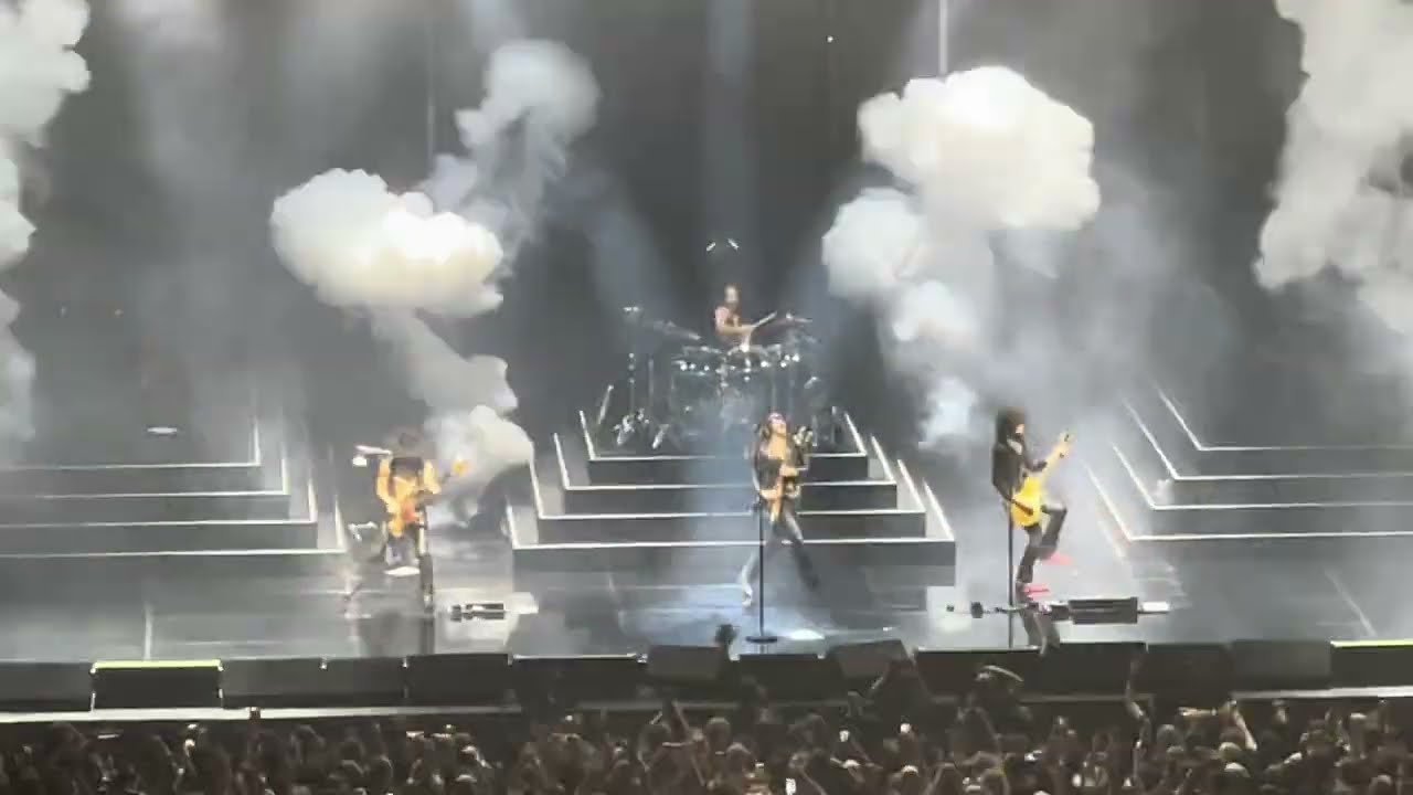 Lenny Kravitz - LDLC Arena Lyon 22 février 2025 - Are you gonna go my way & Minister of rock'n'roll