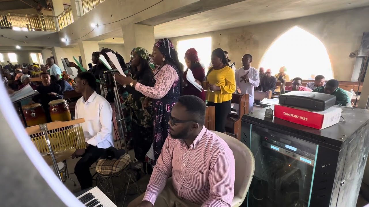 Onyinye Oma/Yamba Yamba. Offertory Medley Catholic Mass hymn. Song by Austin Ukwu/Unknown #lyrics 👇🏾