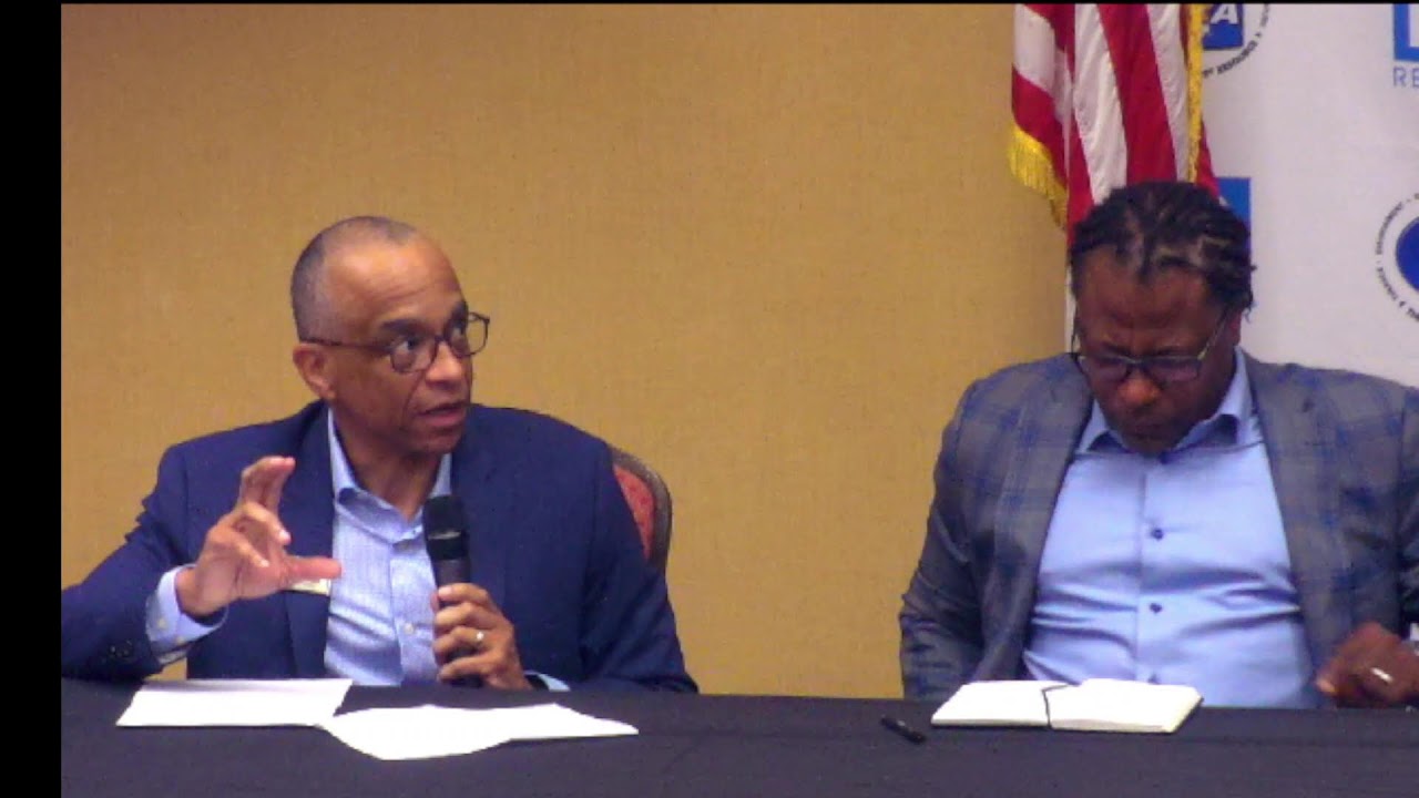 Road to 10,000 Homes Roundtable Discussion
