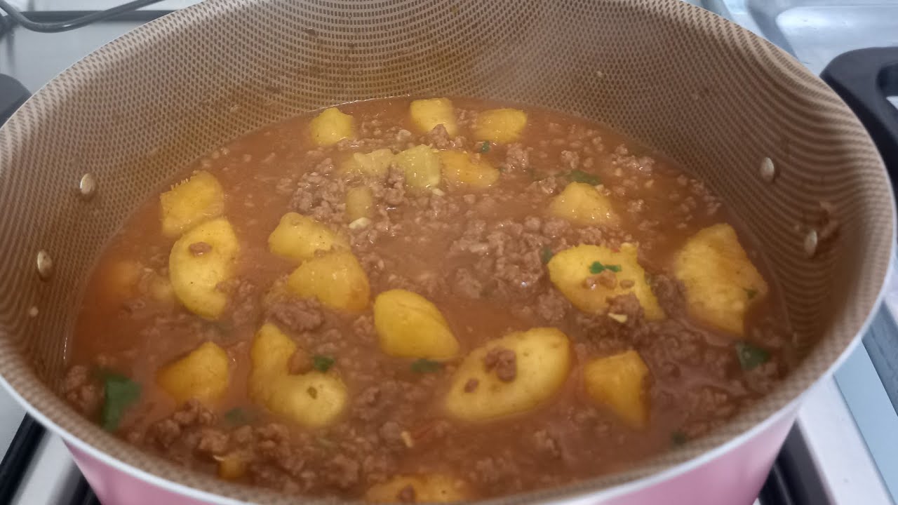 CARNE MOIDA COM MANDIOCA | DELICIOSA
