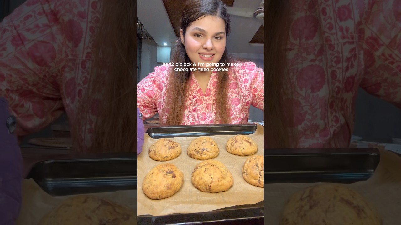Ciasteczka z kruszonką i nadzieniem czekoladowym 🍪👩🏻&zwj;🍳 #ciasteczka #przepis #pakistańskiejedzenie #szorty
