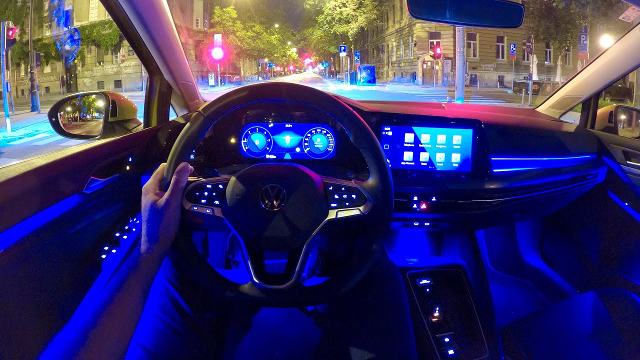 Новый VOLKSWAGEN GOLF 8 Style 2020 - POV Night TEST Drive (150 л.с., дизель)