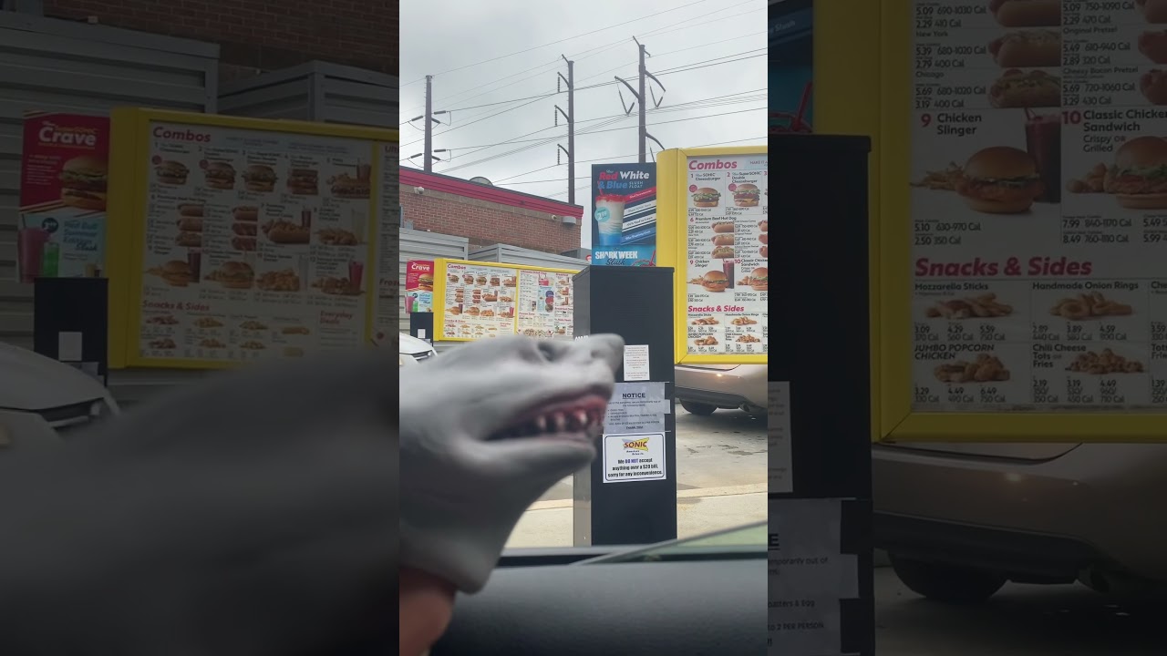 SHARK PUPPET TRIES SHARK WEEK SLUSHIE