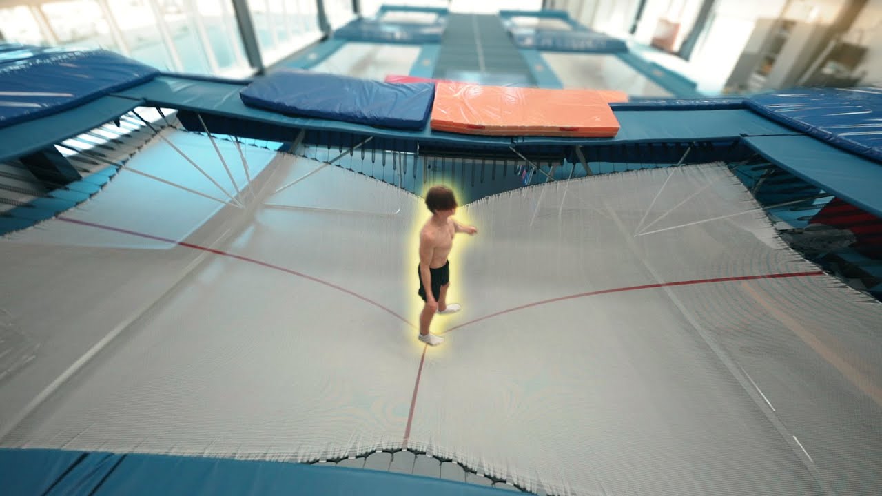 WE JUMPED ON THE BEST TRAMPOLINE IN THE WORLD !