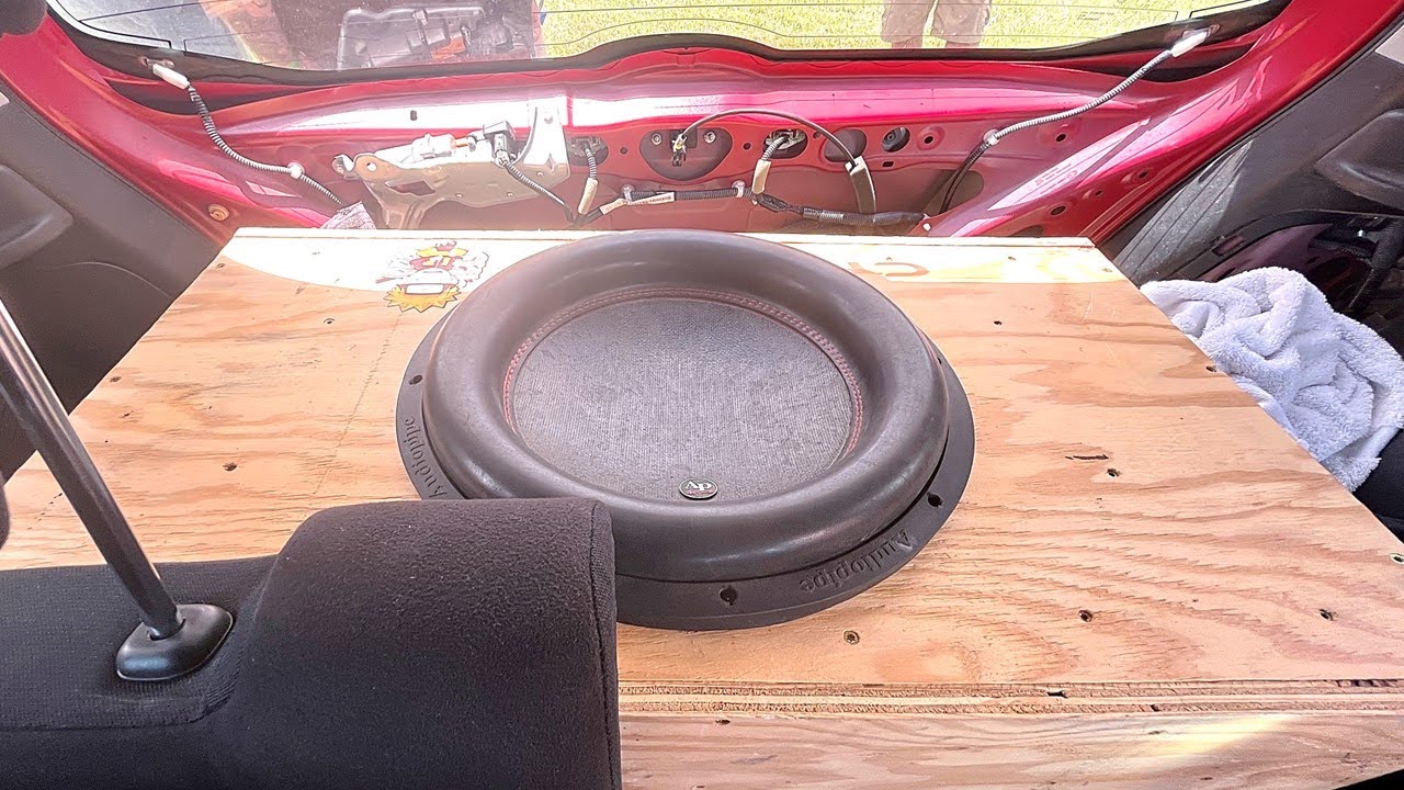 ONLY 500 WATTS ON ONE SUB! THIS IS IMPRESSIVE RIGHT?