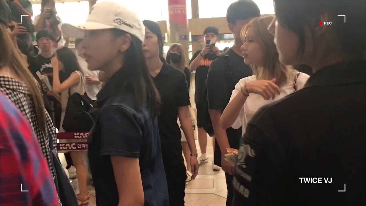 [TWICE] 트와이스 170823 김포공항(GMP) 출국 Depart  직캠 Fancam