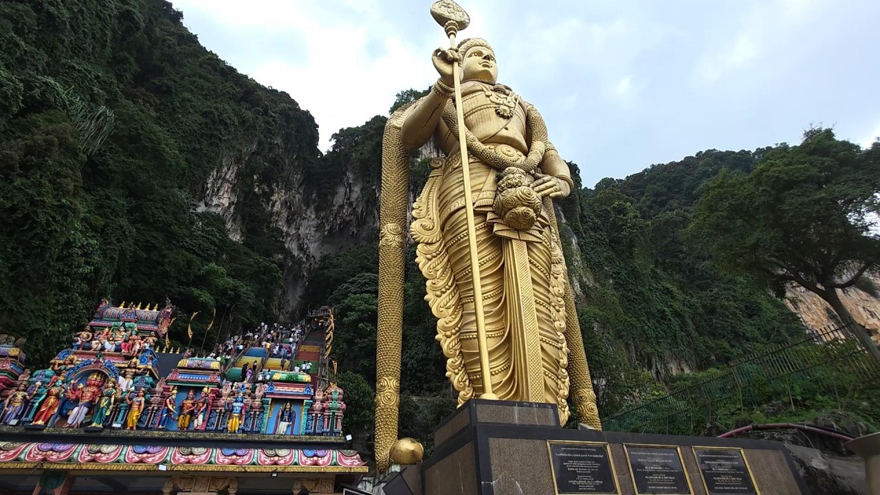 Travel Vlog - Malaysia (2/2) | Batu Caves, Kuala Lumpur Airport T2