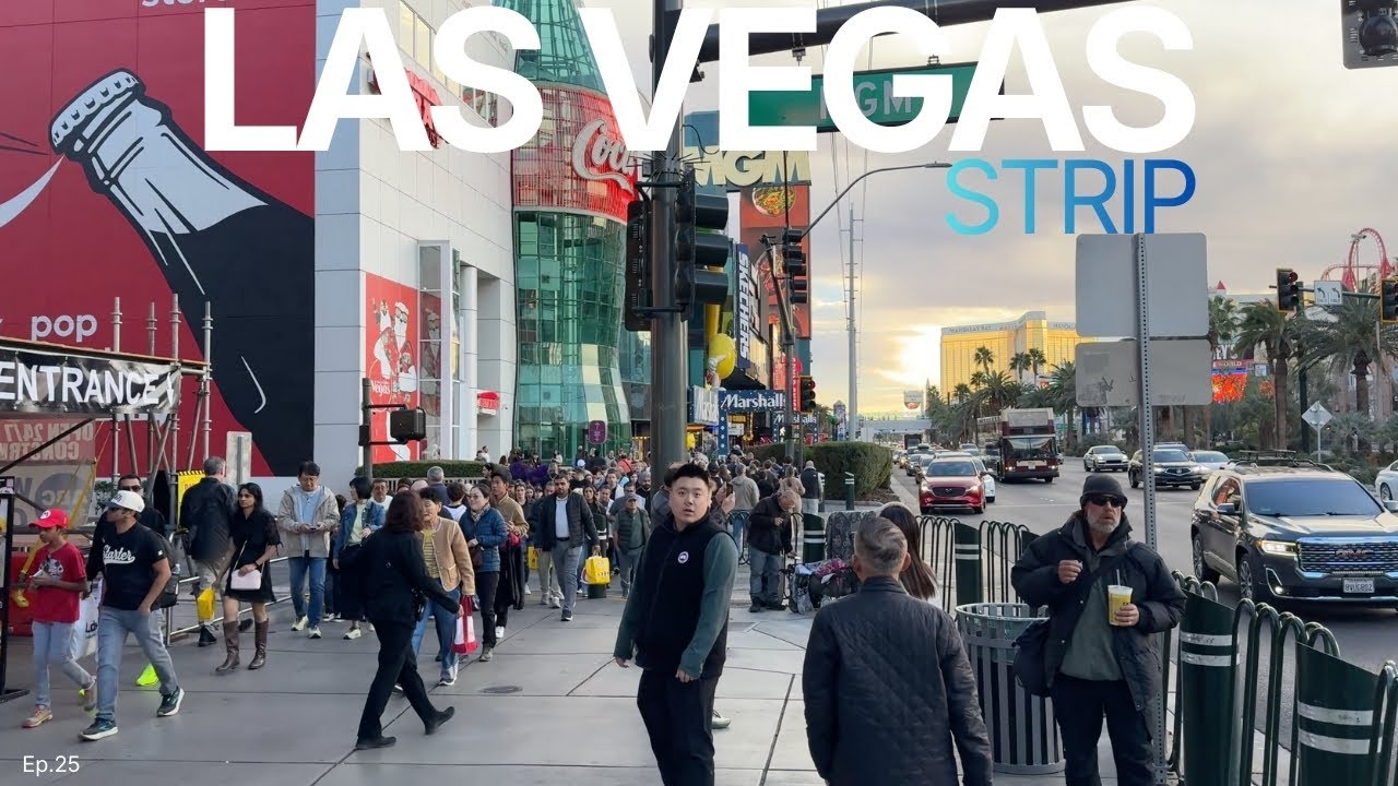 Beautiful Las Vegas Strip Walking Tour Sunset 🌇 to Night | January 2025 | [4K HDR]