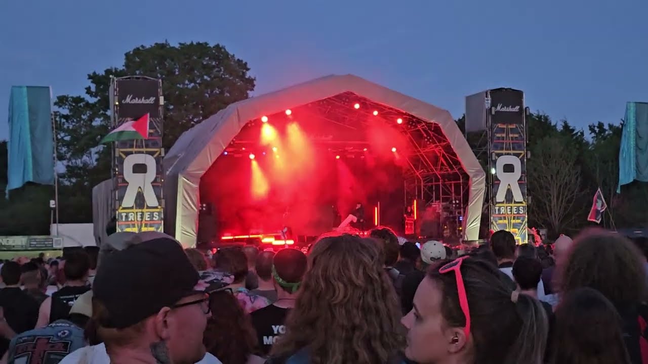 KNEECAP @ 2000 Trees - FULL SET. July 2025