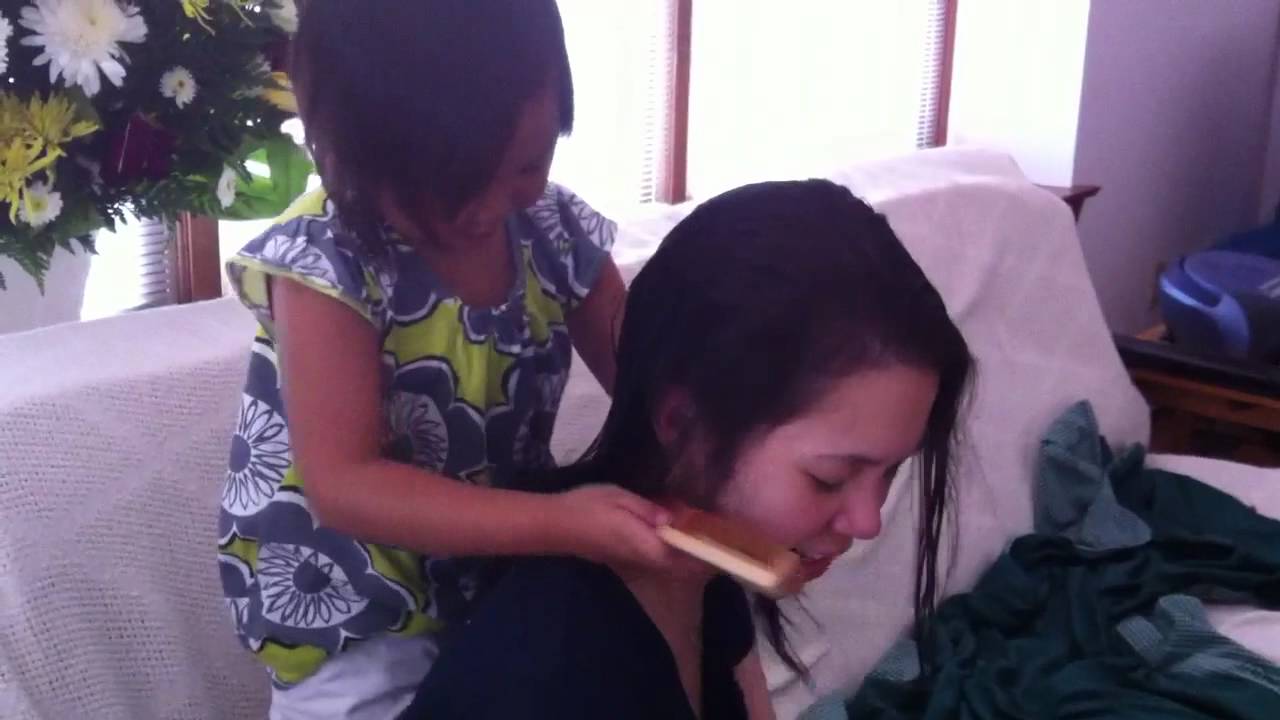 Tiny hair dresser
