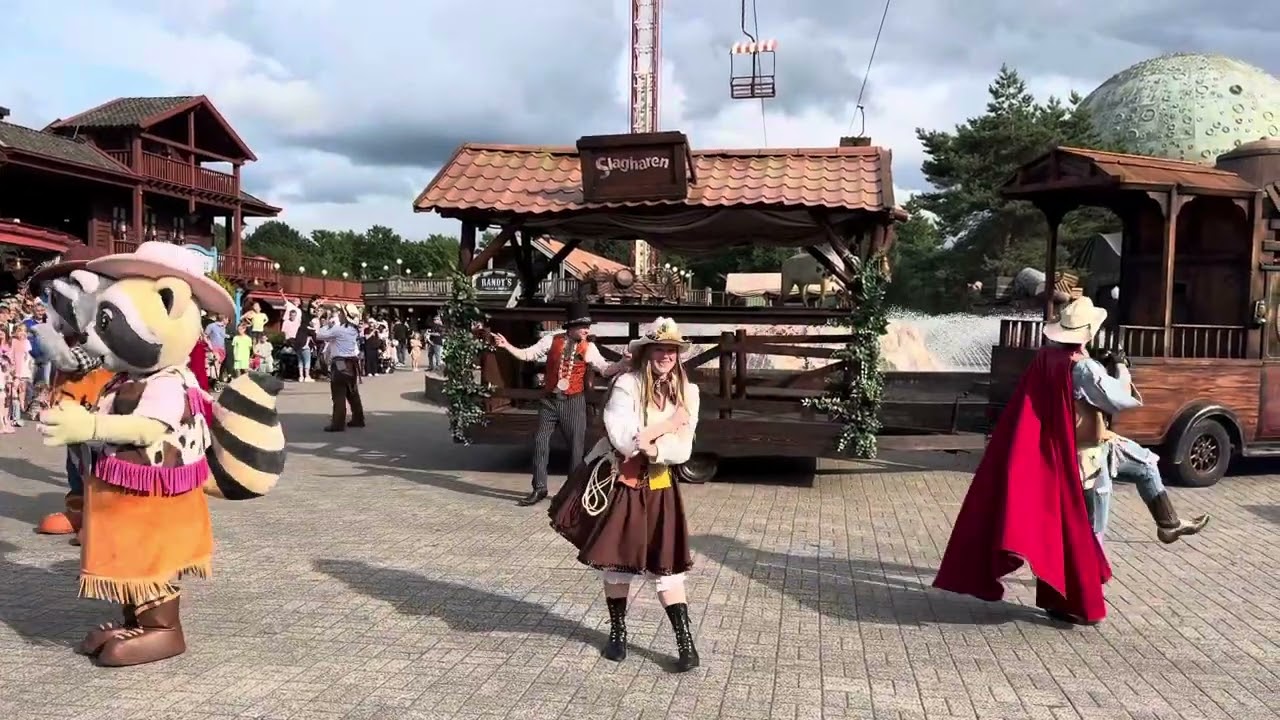 Freizeitpark Slagharen, Parade , 2025