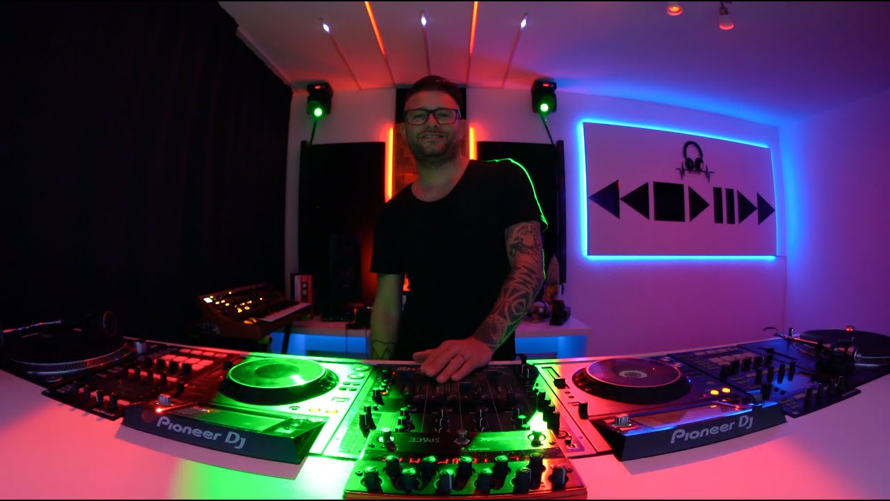 Retape (IT) @ Back To Techno #08 [Melodic Techno / Progressive House DJ Mix]